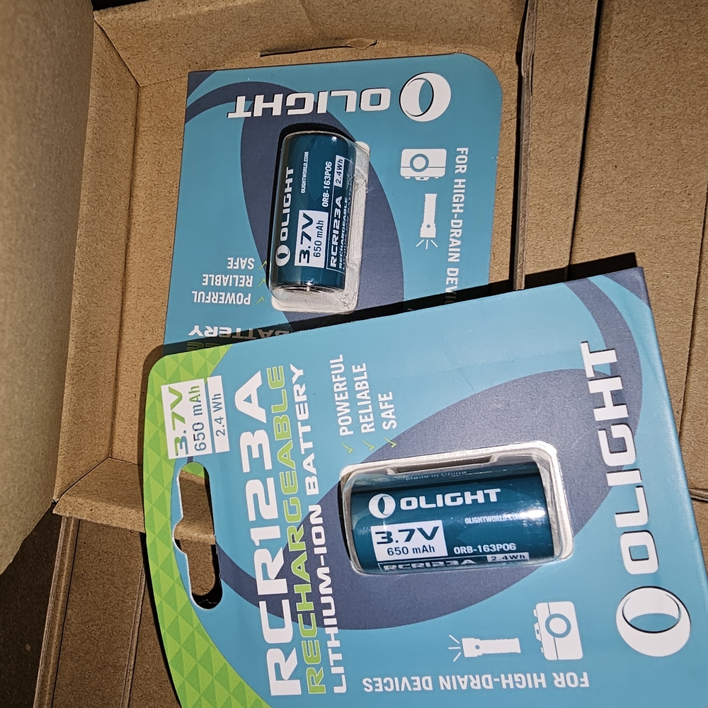 Olight Rechargeable Lithium-Ion Battery 4pc